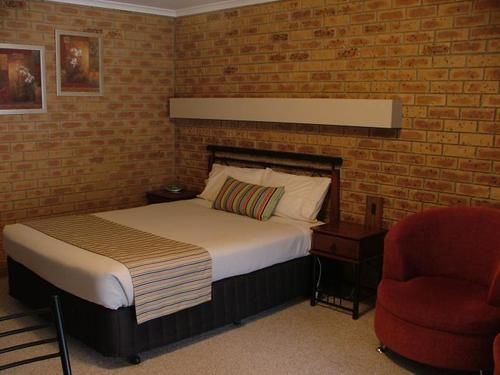 Jolly Swagman Motor Inn Холбрук Екстериор снимка