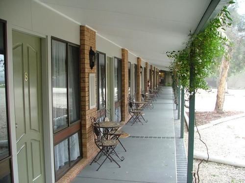 Jolly Swagman Motor Inn Холбрук Екстериор снимка