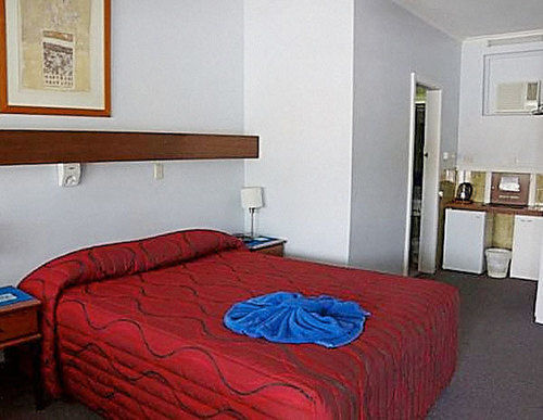 Jolly Swagman Motor Inn Холбрук Екстериор снимка